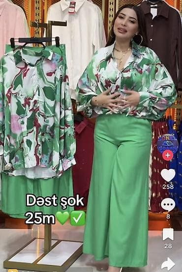 saatlar type 0: Qadın geyim dəstləri 1) Qırmızı idman dəsti - Kapüşonlu oversize — 4