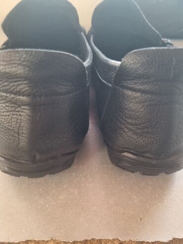 Botinkalar: Makasin ayaggabi. təmiz dəridi. 95 manata alinib səligəli galib. hec — 4