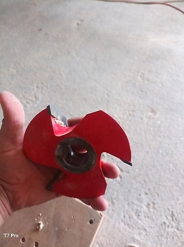alet: Taxta frezesi – 3 bıçaqlı, 45° künc üçün Məhsul təsviri: - 3 kəsici — 2