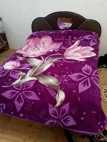 İkinəfərlik çarpayı, Dolab