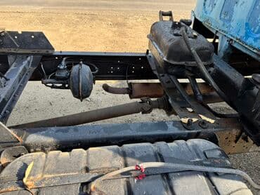 tap az traktor 89: Yük maşını – GAZ (kabinə və ön hissə klassik GAZ-53/52 tipli), arxa — 13