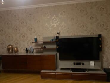 Divan və masa dəstləri: Tv Stend Ölçüləri: 4 m (uzunluq) × 48 sm (eni) × 153 sm (hündürlük) — 1