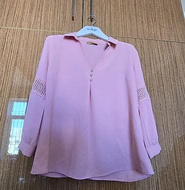 40-42 BEDEN TEK TEK 10 AZN - Qadın üçün açıq çəhrayı bluz: V-yaxa