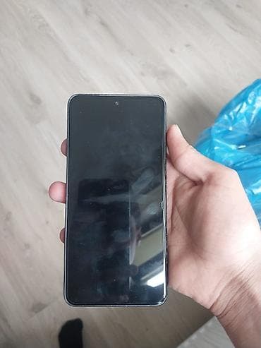 iphone 11 pro max barter: Samsung Galaxy S21 FE, 128 GB, rəng - Qara, Barmaq izi — 2