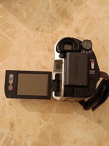 canta satışı: Sony Handcam Japan Orginal 40x optical zoom Problemi yoxdur Adapter — 5