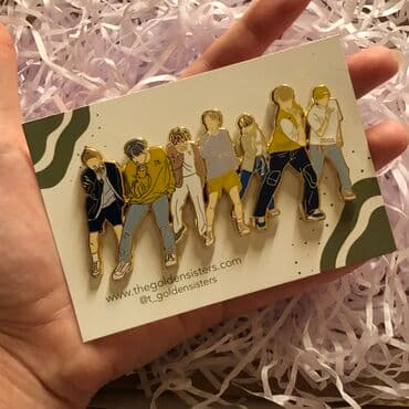 qaralmayan bijuteriya: Большие значки BTS — 2