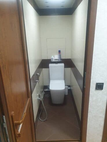 mkr: Bakı, 8-ci mikrorayon, 3 otaqlı, Köhnə tikili, m. Azadlıq Prospekti, 70 kv. m — 10