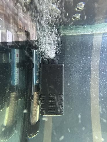 Salam. Satılır. Akvarium fabrik istehsalıdır. 80lt - dir. Filter 950F — 4