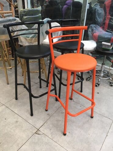 декоративная мебель: Hundurluk 72 Bar oturacaqlari material demirdir oturan yeri kojadir — 8