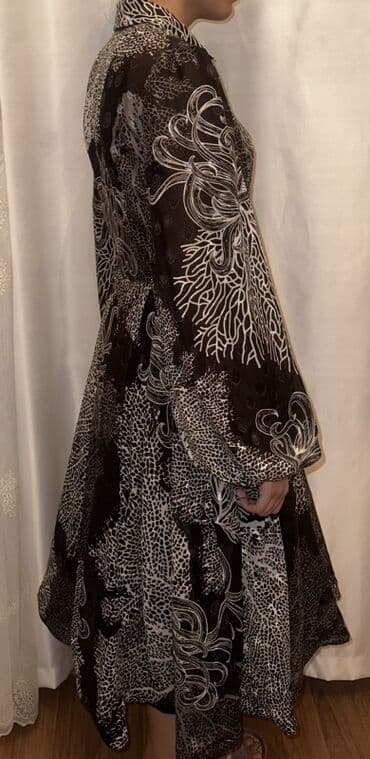 шафран диет оригинал: Qara-ağ naxışlı midi don - Dizayn: Qara fon üzərində abstrakt floral — 2