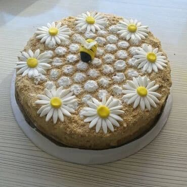 Bitkilər: Medovi tort cox keyfiyyetli erzaqlar ve mohtesem dad sifaris ecemi — 1