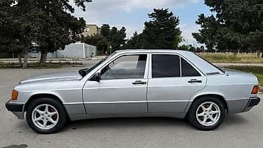 Avtomobil satışı: Mercedes-Benz 190 (W201): 2 l | 1990 il Sedan — 7