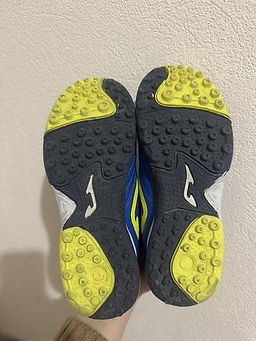 Donlar: Uşaq futbol ayaqqabısı – az geyinilib - FLO mağazasından 65 azn — 3