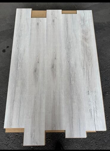 Salam laminatlarimiz 31 32 33 klass olmagala hər rəg secimi var 250 yə — 25