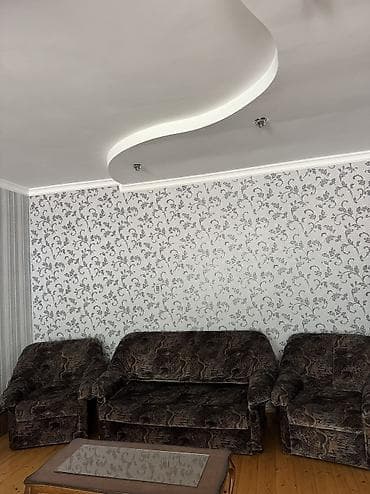 Divan və kreslo dəstləri: Qonaq otağı üçün yumşaq mebel dəsti - Tərkib: 1 ədəd divan + 2 ədəd — 3