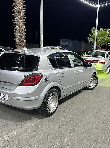 masın satısı: Opel Astra: 1.3 l | 2007 il 400 km Hetçbek — 3