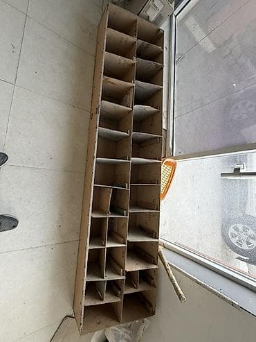 hamam ref: Mağaza üçün vitrin və rəf sistemləri - Metal divar tipli market — 9