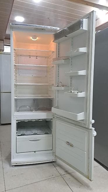 Duxovkalar: Soyuducu – alt kameralı dondurucu ilə Xüsusiyyətlər: - İki qapılı — 2