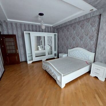 8 mikrorayon: 6-cı mikrorayon, 3 otaqlı, Yeni tikili, 100 kv. m — 4