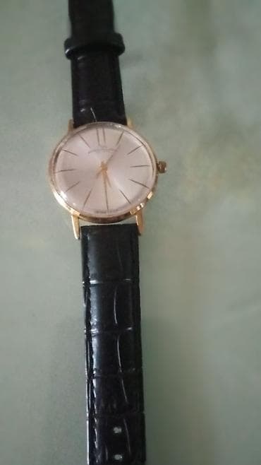 Luç saat orqinal.islək əla vəziyyətdədir