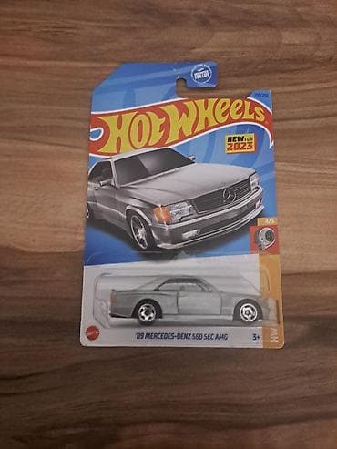 Монеты: Hot Wheels – ’89 Mercedes‑Benz 560 SEC AMG miqyaslı model avtomobil — 1