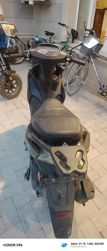 tr 150: 50 cc benzin skuter satılır – 900 AZN 50 cc benzin mühərriki — 4