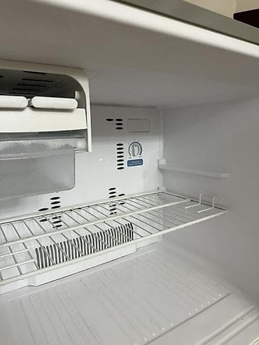 ev soyudan: 2 qapılı Toshiba Soyuducu Satılır, rəng - Gümüşü — 5