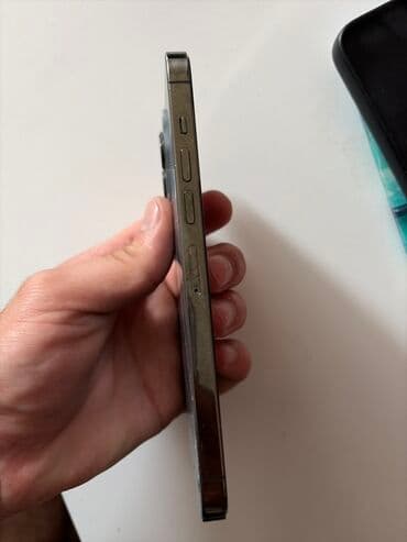 samsung galaxy z flip: IPhone 13 Pro Max, 128 GB, Graphite, Face ID — 3