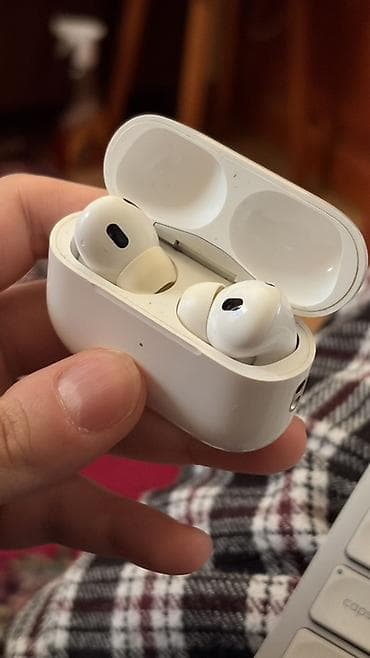 İşlənmiş Simsiz (Bluetooth) Qulaqcıqlar, Apple, rəng - Ağ — 1