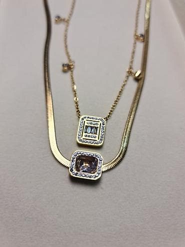 kolyeler: Topdan maya qiymetine ve ya tek tekde satilir aksesuar magazasi — 2