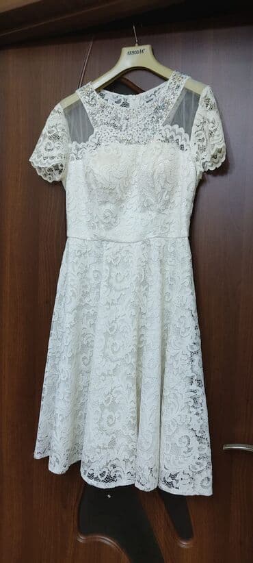 Hec geyinilmiyib. etiketi bile ustundedi. razmer kicik olduguna gore