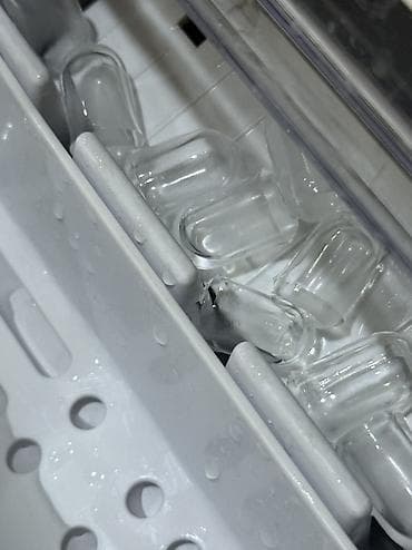 Buz aparatları: Daewoo buz aparatı Sürətli şəkildə suyu buza çevirir tam yeni Real — 3