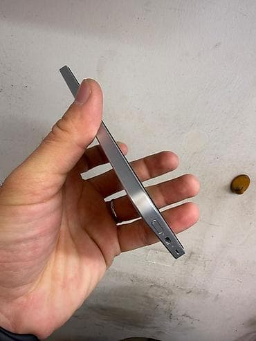 islenmis telefon: Samsung Galaxy A36, 256 GB, rəng - Ağ, İki sim kartlı — 4