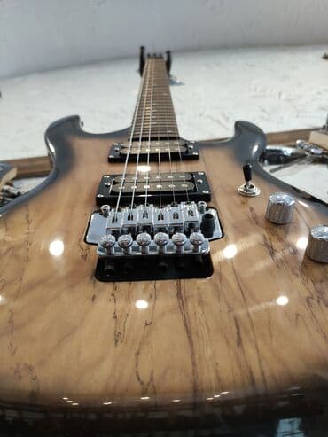 gitara çantası: Elektro-gitara Model:Smiger L-G8 Simlərin sayı: 6 Üst:Deadwood — 3