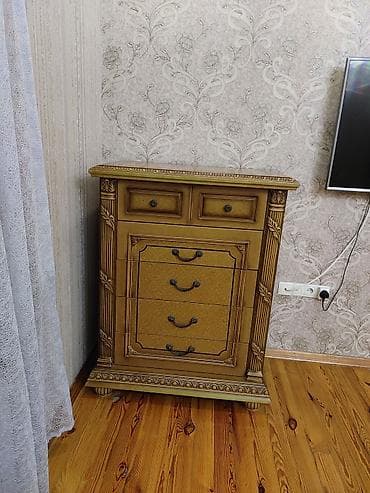 masa ayaqlari: Komod, Servant — 6