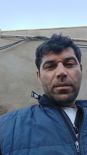 Kurtkalar: Məhsul: Kişi üçün isti qış gödəkçəsi Təsvir: - Rəng: tünd mavi - — 1