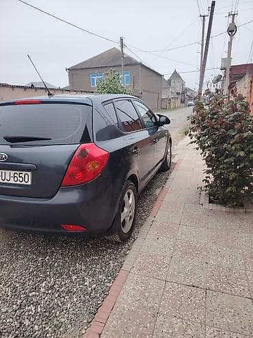 kia rio kompressor: Kia Ceed: 1.4 l | 2007 il Hetçbek — 3