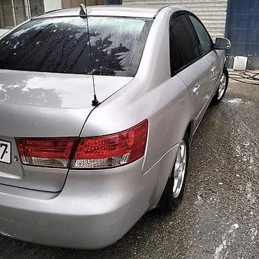 masin sat: Hyundai Sonata 2006 — SATILIR 🔹 Mühərrik: 2.4 benzin 🔹 Yürüş: 398 000 — 5