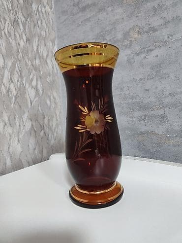 azan gulu: Bir vaza, Bogem şüşəsi — 1