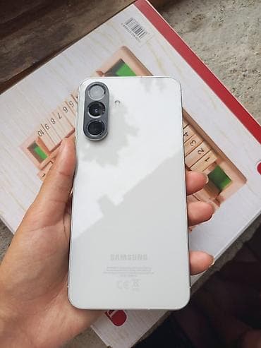 still cool android: Samsung Galaxy A56 5G, 256 GB, rəng - Ağ, Barmaq izi — 2