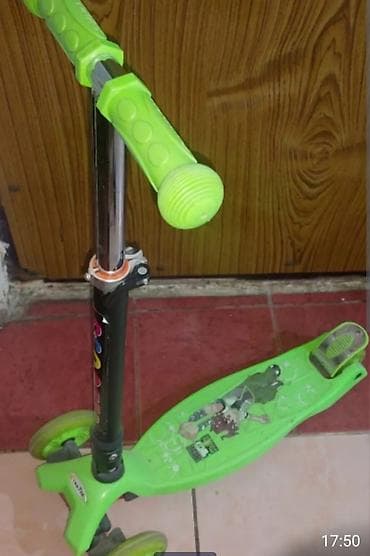 Skuter 15 manat . Stol Stul 700 manat lalafo.az -da Skuter 15 manat . Stol Stul 700 manat