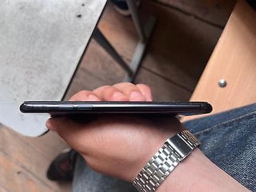 oppo x6 pro: IPhone SE 2020, 128 GB, Black Titanium, Barmaq izi, Simsiz şarj — 4