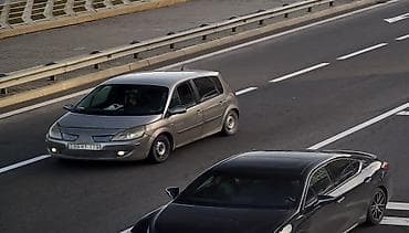 qazel masinlari: Renault Scenic: 1.5 l | 2006 il 3200 km Universal — 4