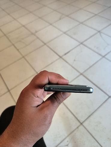 mikro naushnik: Xiaomi 12T, цвет - Серебристый, 
 Сенсорный — 4