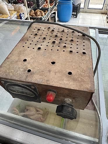 ev qapsl: Köhnə tip tənzimlənən gərginlik mənbəyi (laborator — 2