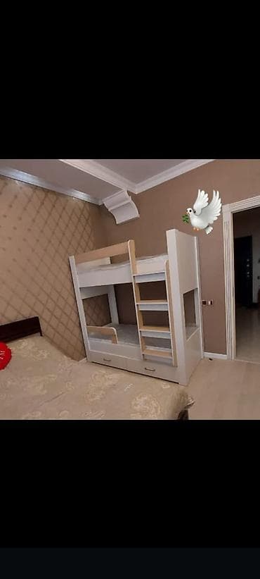 tek kravat islenmis: Oğlan və qız üçün, Yeni, Çarpayı, Siyirməli — 1