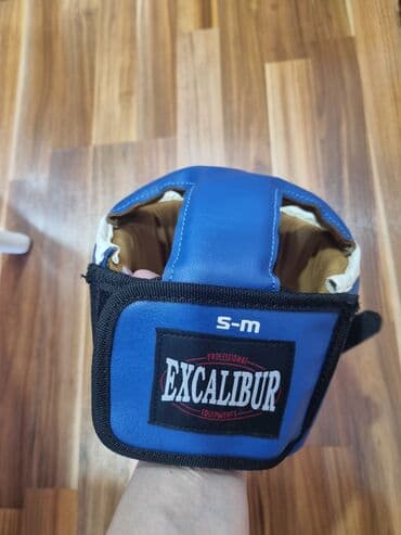 боксерские перчатки баку: Boks elceyi 20azn.papaq 35azn. 2ci elcekler deridi professional — 3