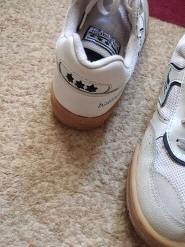 adidas qaçış üçün qadın krossovkaları: Ölçü: 36, İşlənmiş — 5
