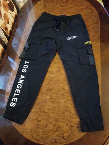 idman kişi şortları: 🧵 Tərkibi 100% Polyester 👖 Regular Fit 📏 Ölçü M 📏 Uzunluğu 100 sm 💵 — 3