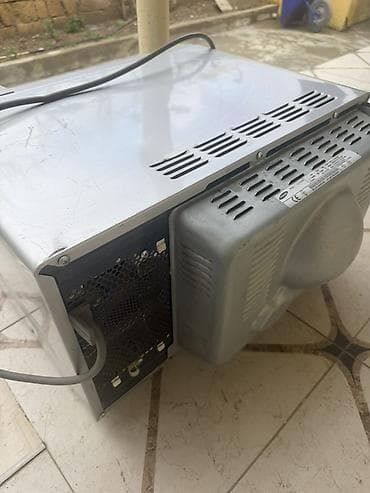 mikrodalqali soba: Mikrodalğalı soba Samsung, Ayrıca dayanan, Qril ilə, rəng - Gümüşü — 3